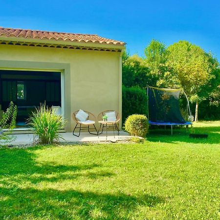 Appartement Neuf Et Au Calme Proche Avignon Althen-des-Paluds Экстерьер фото