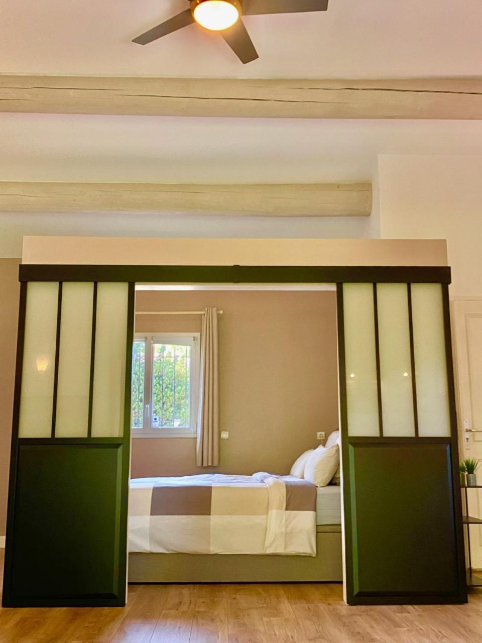 Appartement Neuf Et Au Calme Proche Avignon Althen-des-Paluds Экстерьер фото